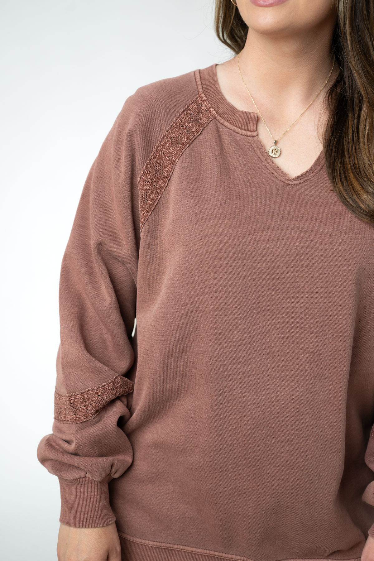 Vintage Lace Accent Washed Pullover – Mocha Brown