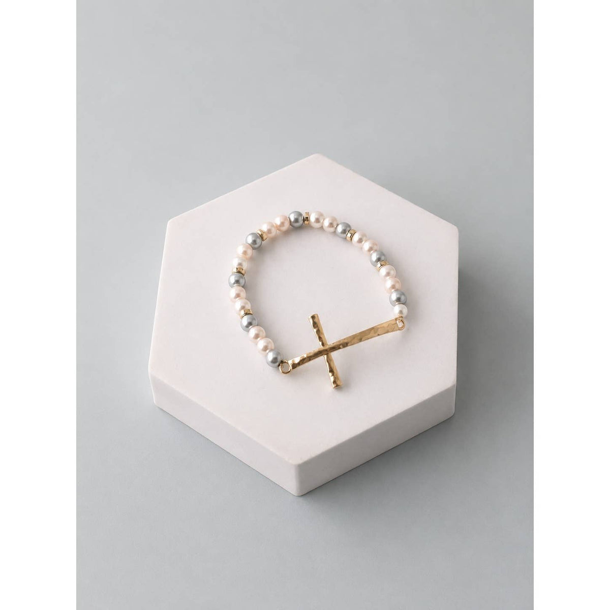 Hammered Cross Beaded Stretch Bracelet