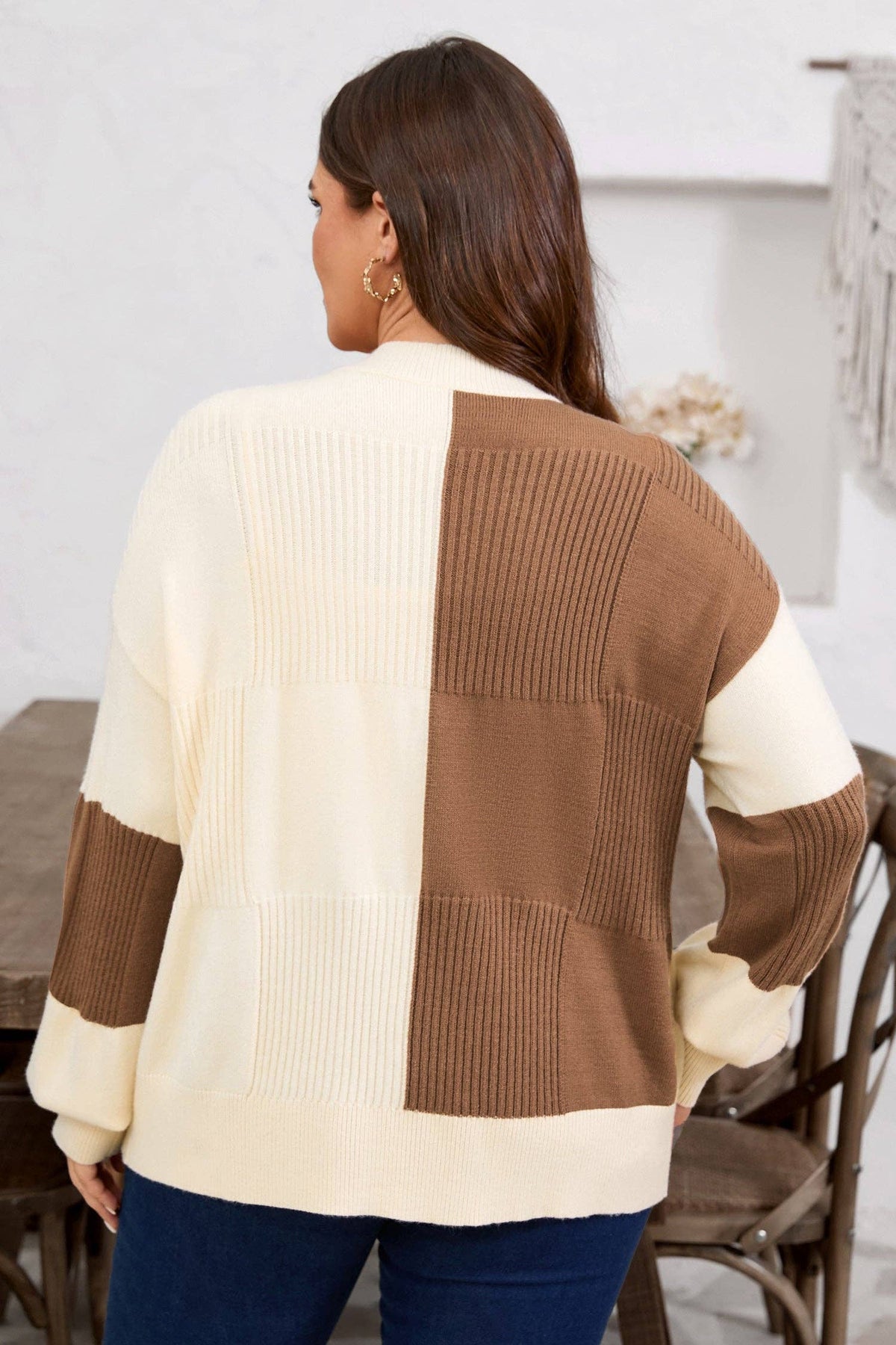 Plus Size Checker Ribbed Buttoned V-Neck Cardigan