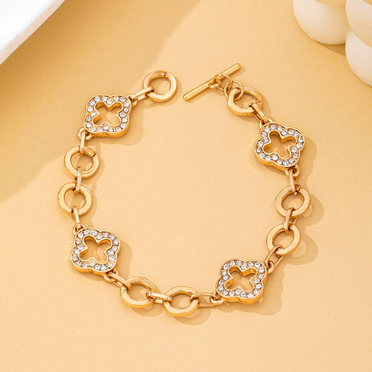 Golden Clover Sparkle Link Bracelet