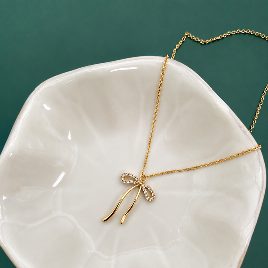 Dainty Rhinestone Bow Necklace