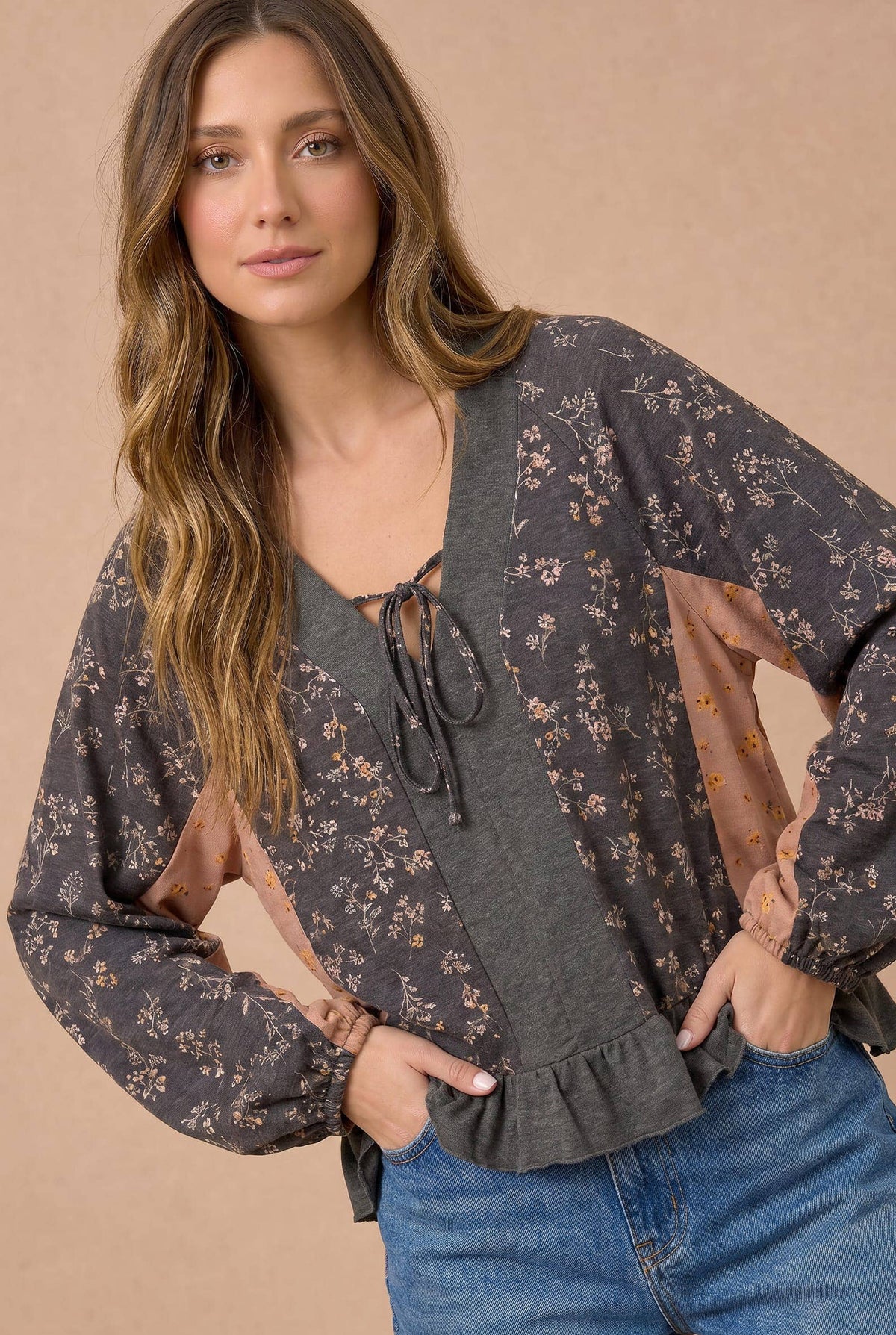 Floral Color Block Babydoll Peplum Top – Charcoal