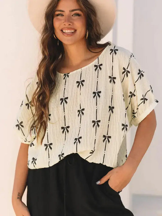 Sweet & Stylish Bow Print Blouse – Relaxed Fit Feminine Favorite