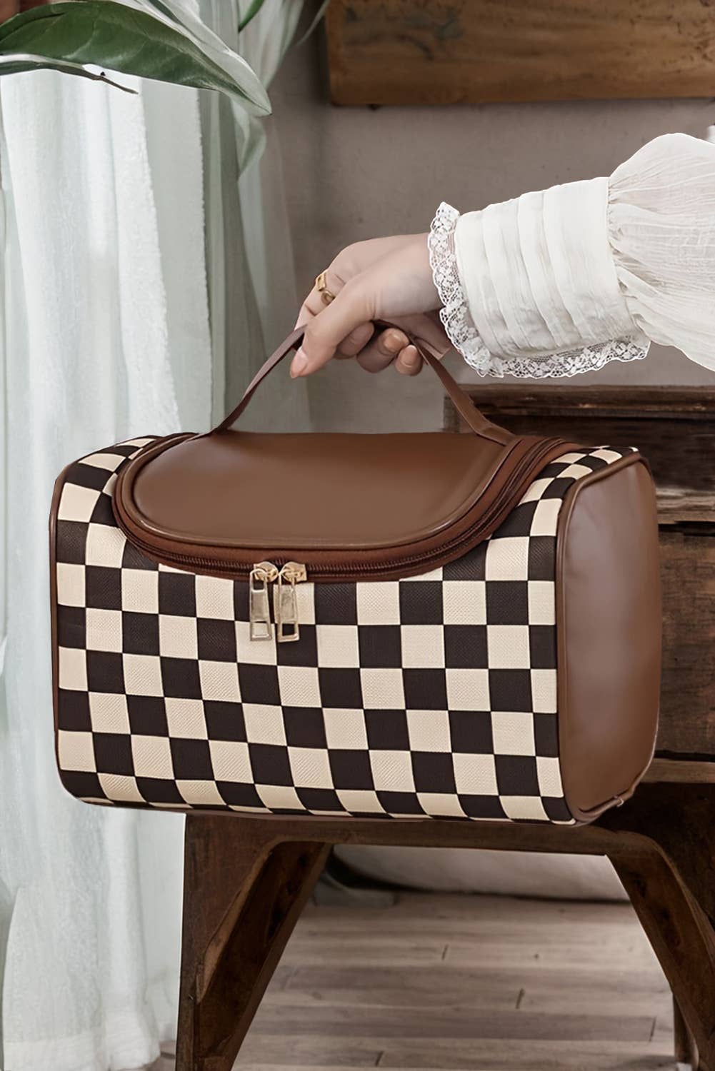 Checkmate Cosmetic & Travel Organizer Bag