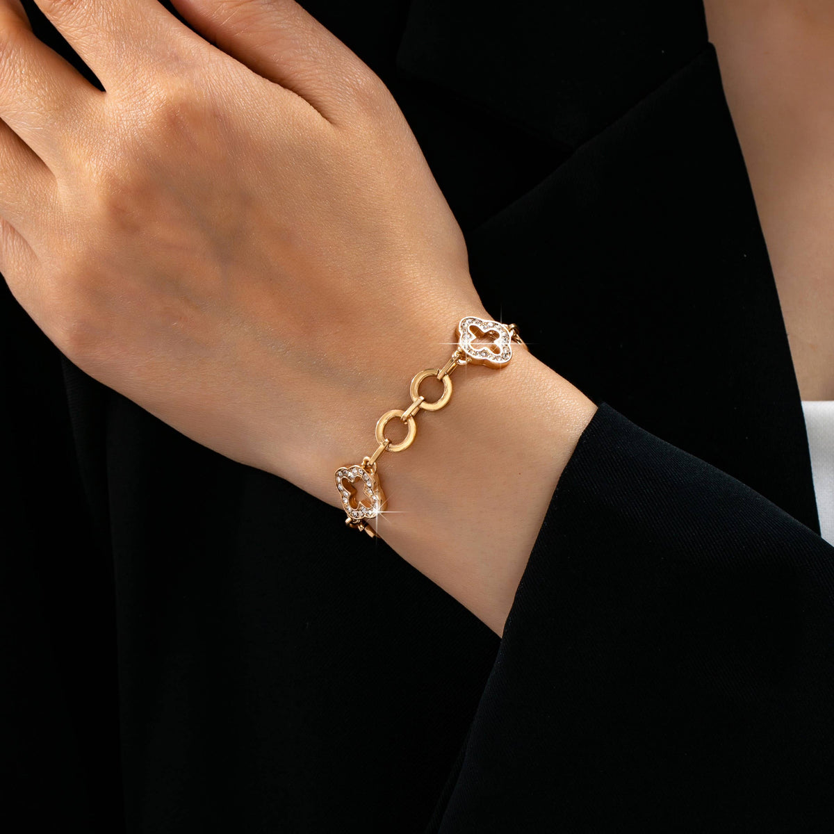 Golden Clover Sparkle Link Bracelet