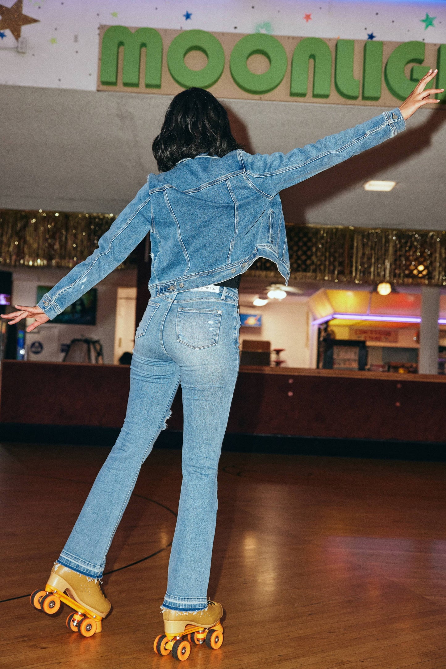 Judy Blue Mid-Rise Destroyed Bootcut Jeans – Released Hem Distressed Denim
