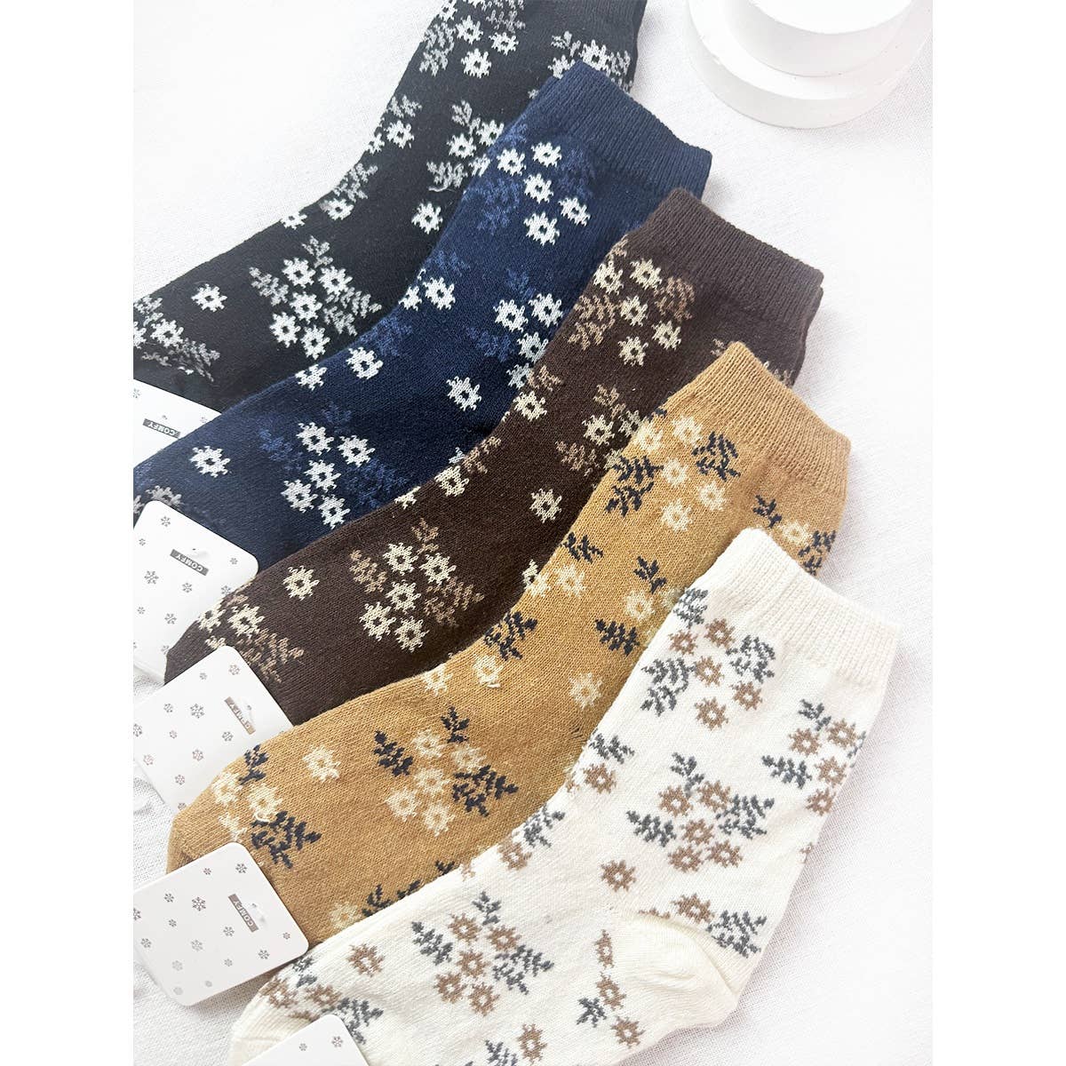 Floral Cabin Cozy Crew Socks