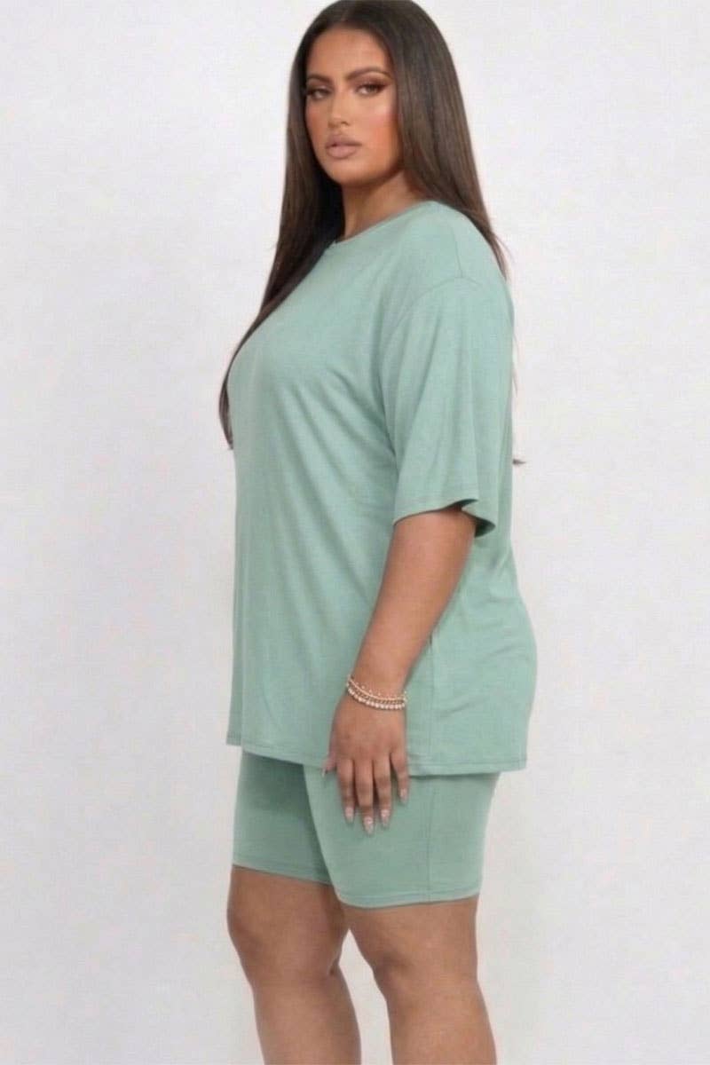 Plus Size Biker Shorts Set – Oversized Top & High Waisted Shorts Lounge Set