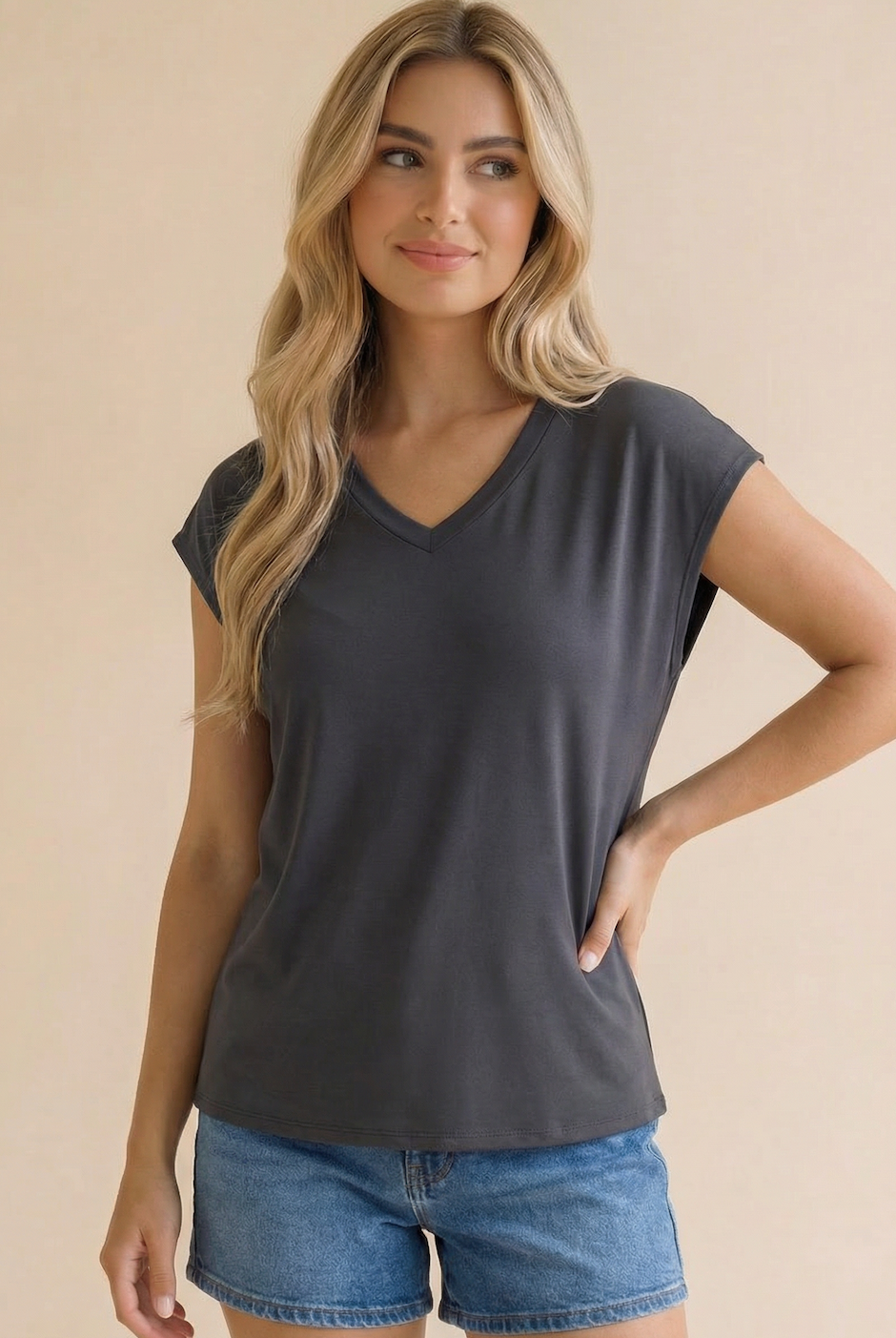 Everyday Grace V-neck Tee