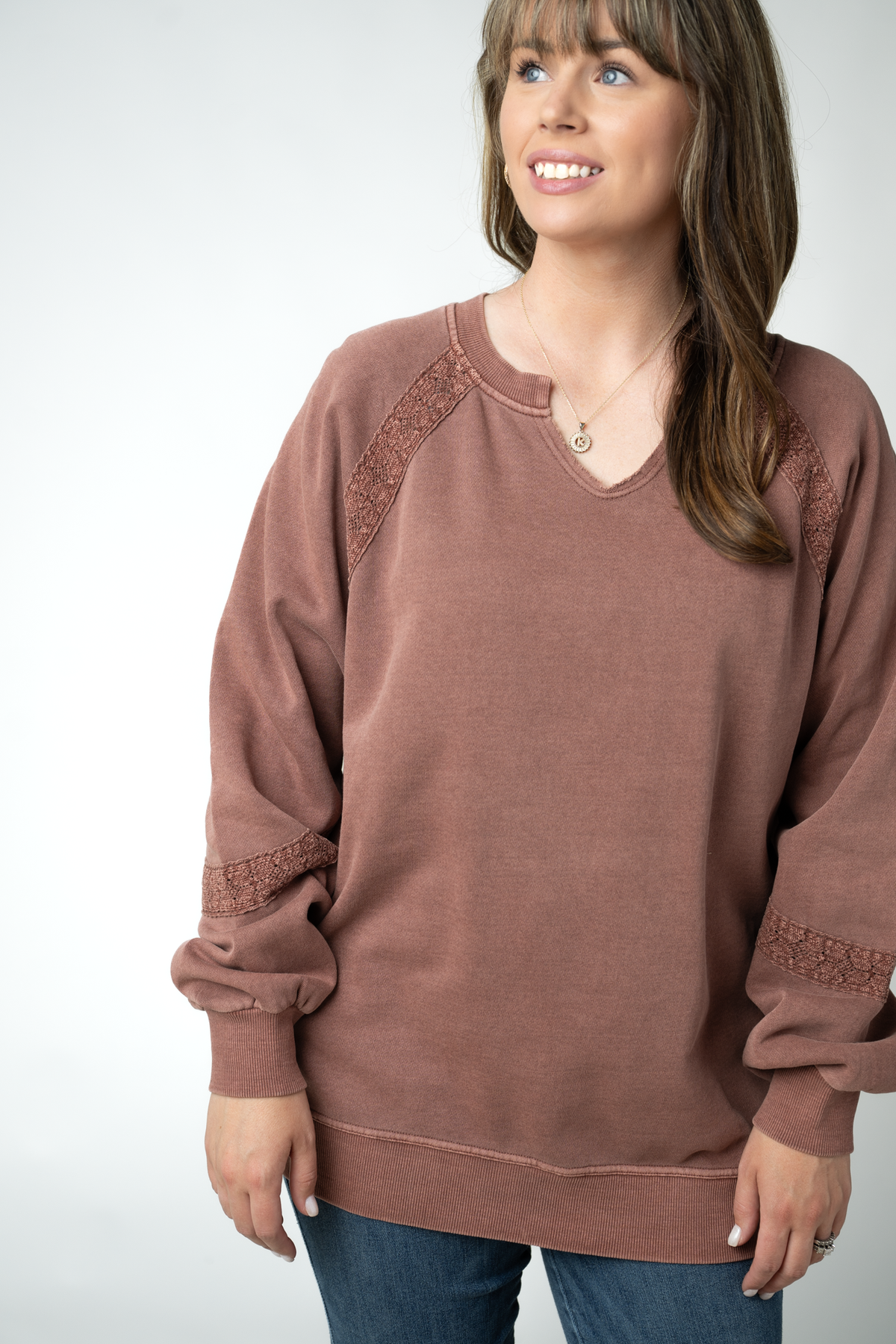Vintage Lace Accent Washed Pullover – Mocha Brown